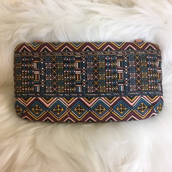 Geometric Print Zip Closure Chain Crossbody Bag - Picture 7 of 8